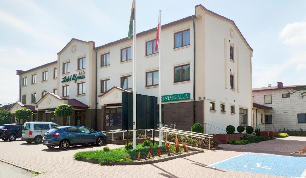 Elgrom Falenty Park Рашин Екстериор снимка